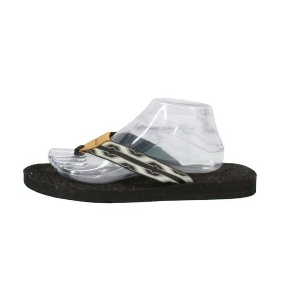 L.L. Bean Shoes - LL Bean Black Printed Nylon Flip Flops Summer Thong Sandals Size 11 M